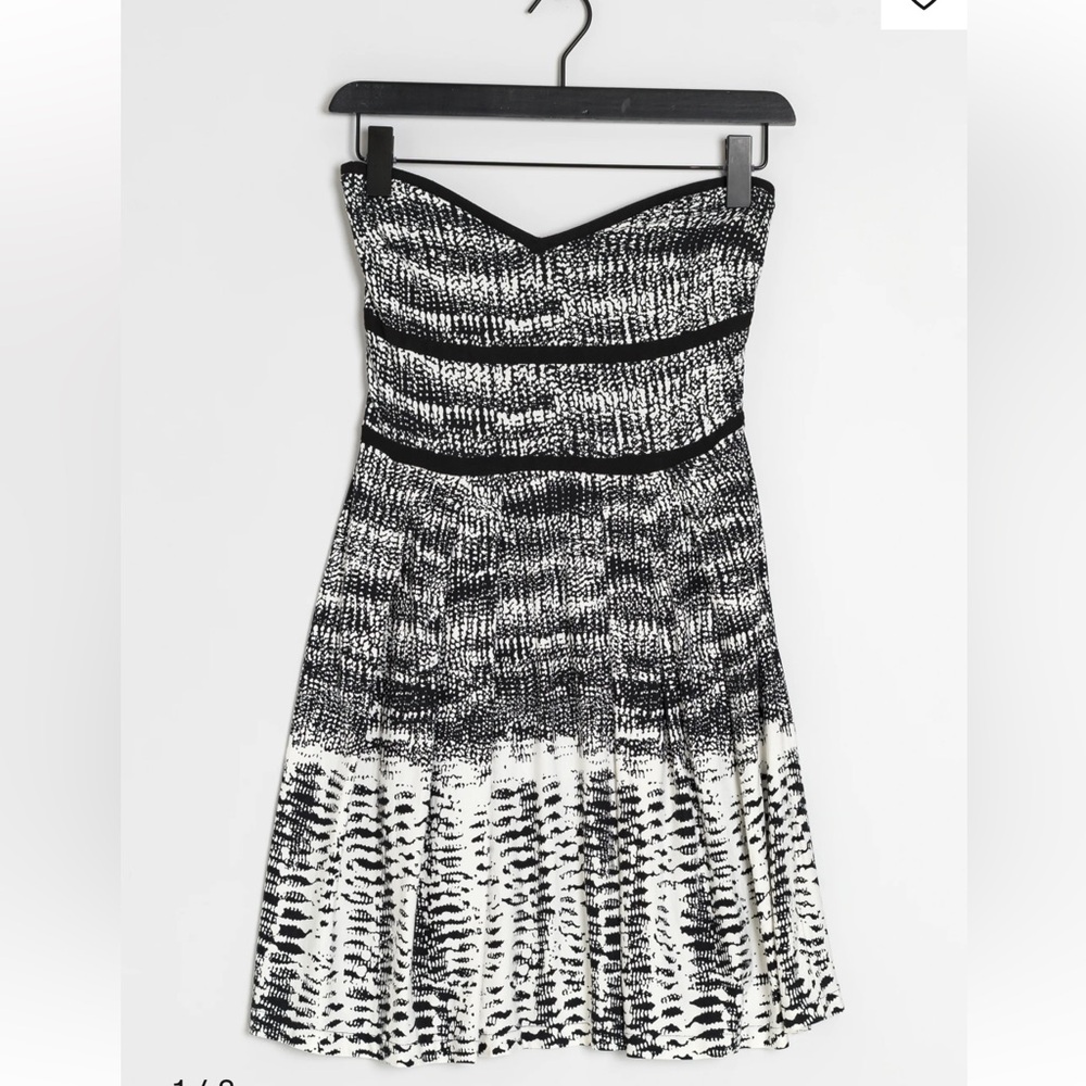 Lined strapless w/ corset mini cocktail dress